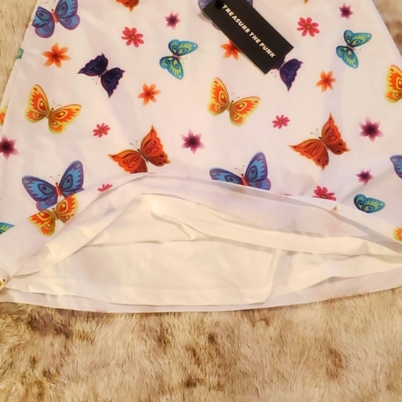 Butterfly high waisted skirt - Picture 5 of 6